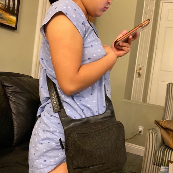 Prada Bag - Picture 1 of 13